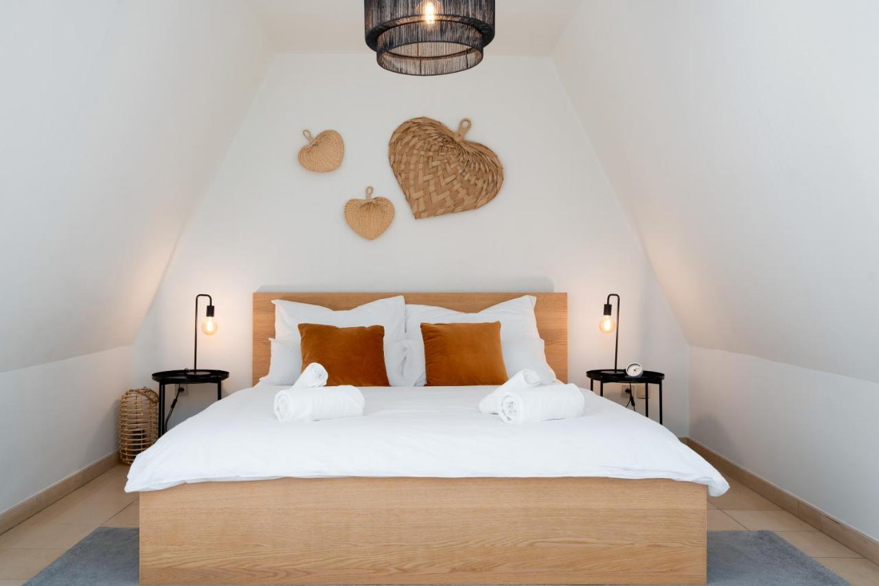 City Apartment 3 Bedroom, Kitchen, Wifi, Workspace, Coffee, Central Hasselt Eksteriør bilde