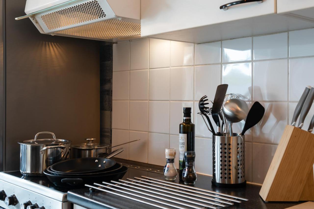 City Apartment 3 Bedroom, Kitchen, Wifi, Workspace, Coffee, Central Hasselt Eksteriør bilde